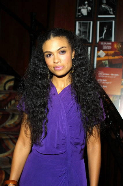 amel-larrieux-01