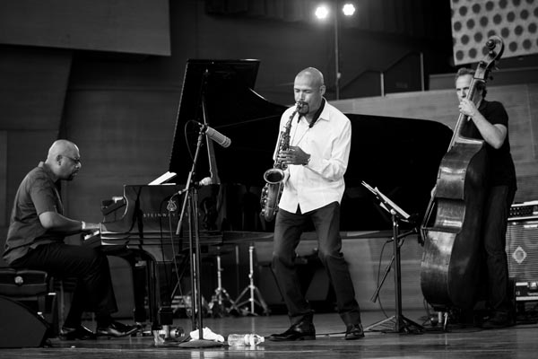 Miguel Zenon Quartet