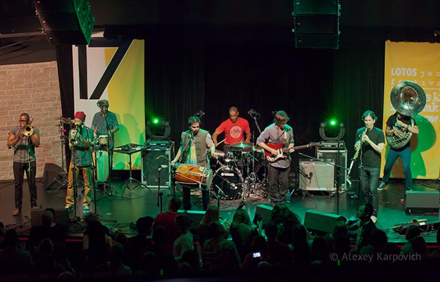 Red Baraat